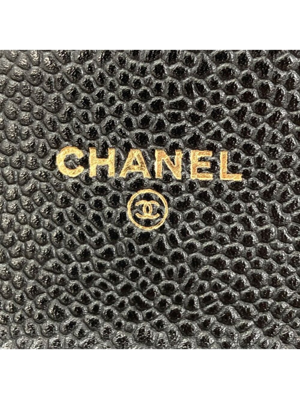 ★SOLD★ Chanel Quilted CC Logo Gold Card Case Gray Calfskin - Picture 6 of 15